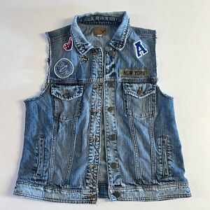*American Eagle Denim Patch Vest Distressed Cutoff Stonewash Women's L